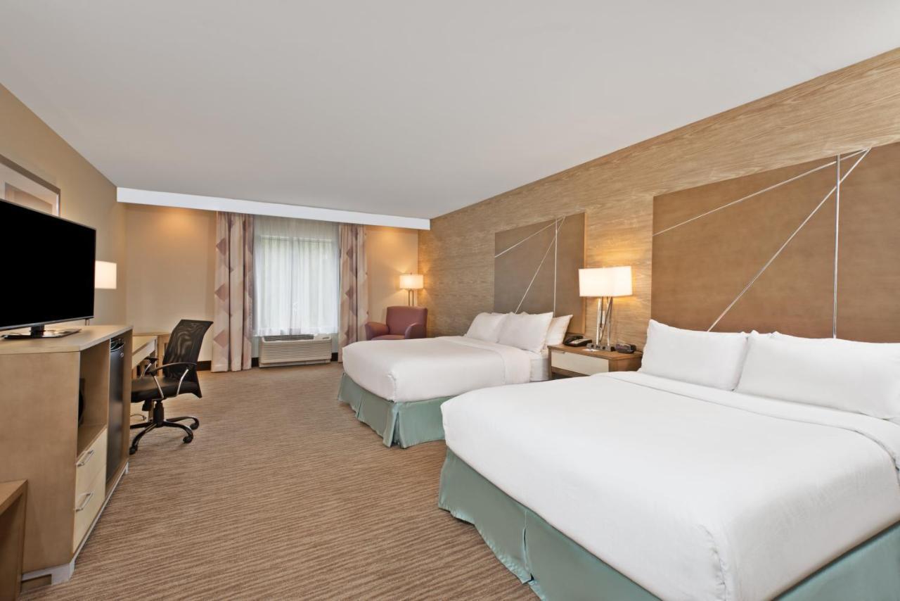Holiday Inn Express & Suites New Cumberland By Ihg Esterno foto